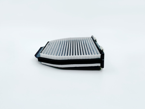 Воздушный фильтр салона BIG Filter GB-9952/C с активированным углём, Воздушные фильтры салона - фото в магазине СарЗИП